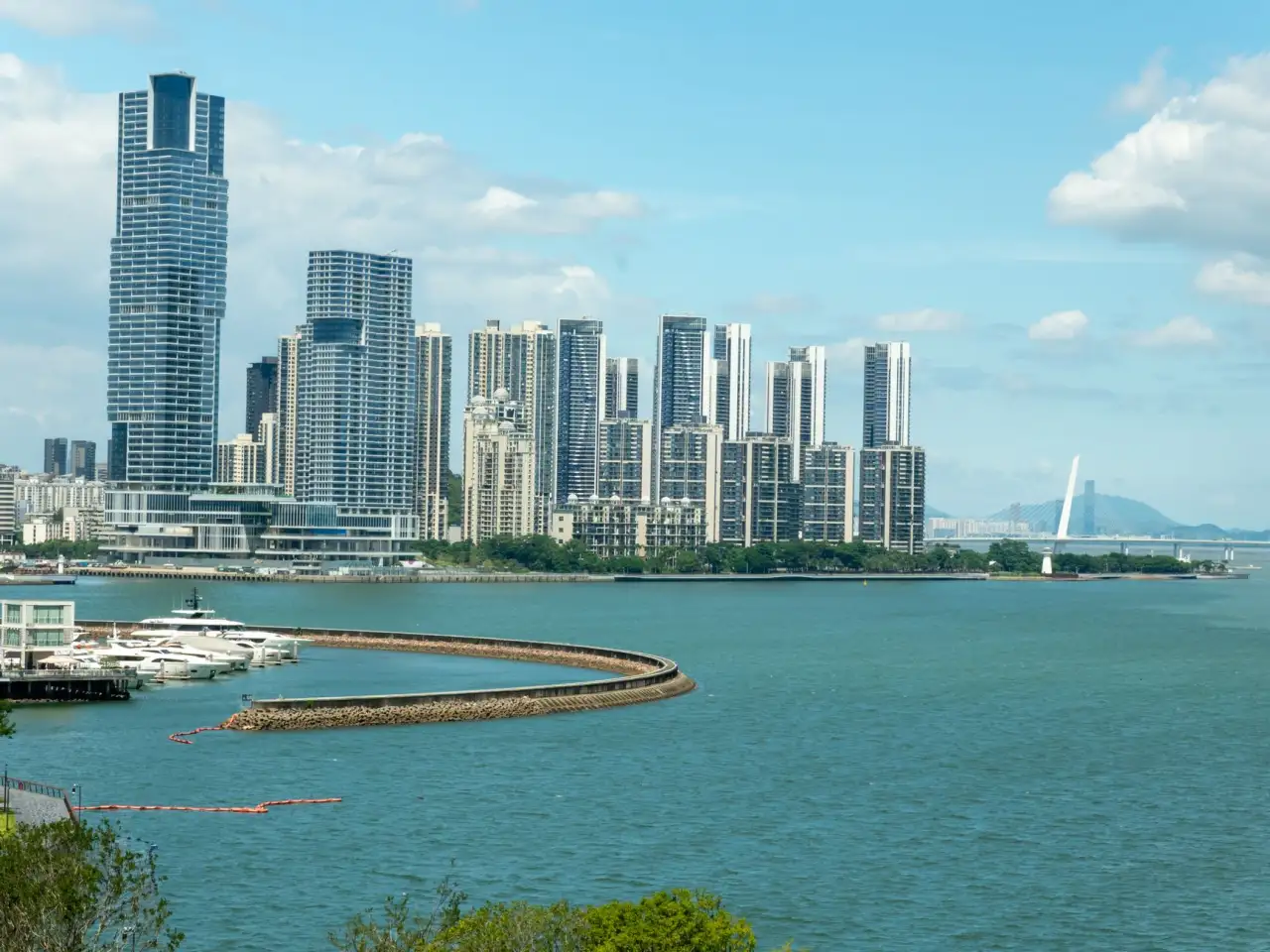 广州慧测科技万用表与钳形表性能实测对比分析