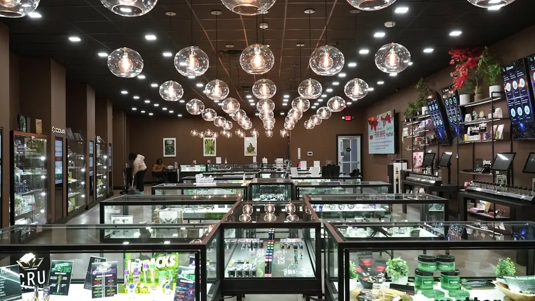 广州慧测科技钳形表与万用表在电气故障排查中的协同应用